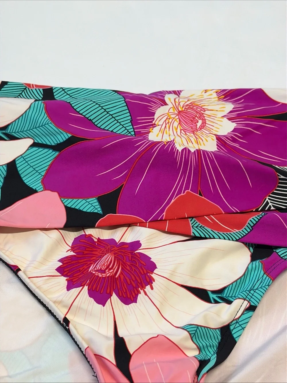 La Blanca Women’s 18W Tummy Control Multicolor Tropical Swimsuit Bottoms $68